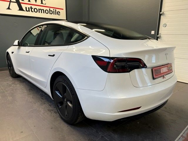 Tesla MODEL 3 Autonomie Standard Plus RWD