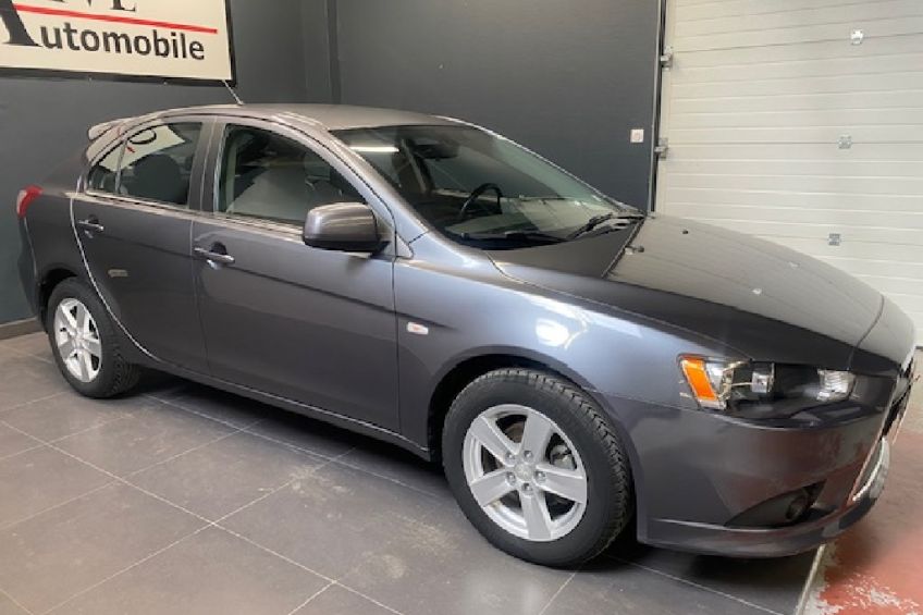 Mitsubishi LANCER 2.0 DI-D 140 CV 1ERE MAIN