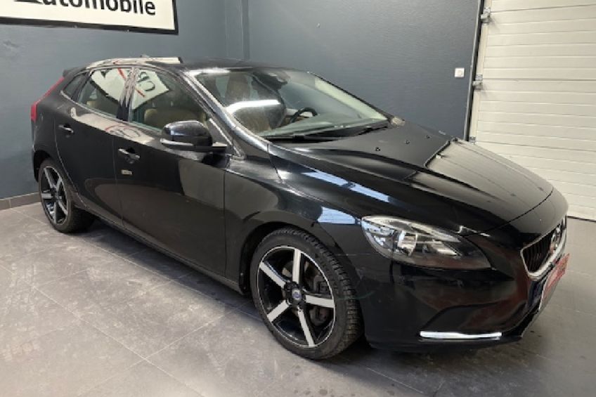 Volvo V40 D3 150 CV Momentum
