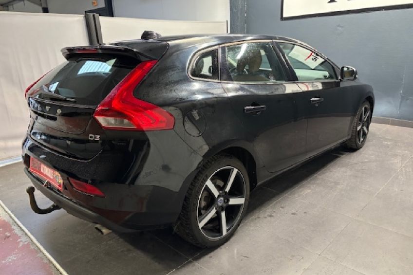 Volvo V40 D3 150 CV Momentum