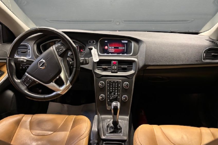 Volvo V40 D3 150 CV Momentum