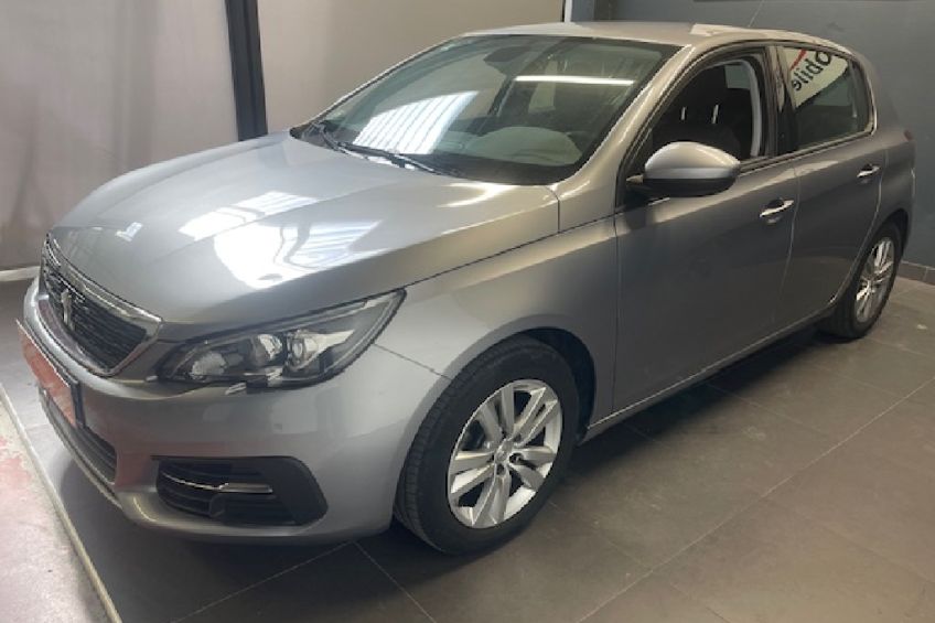 Peugeot 308 1.2 PureTech 110 CV 38 000 KMS