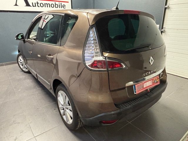 Renault SCENIC III dCi 110 FAP eco2 Initiale EDC