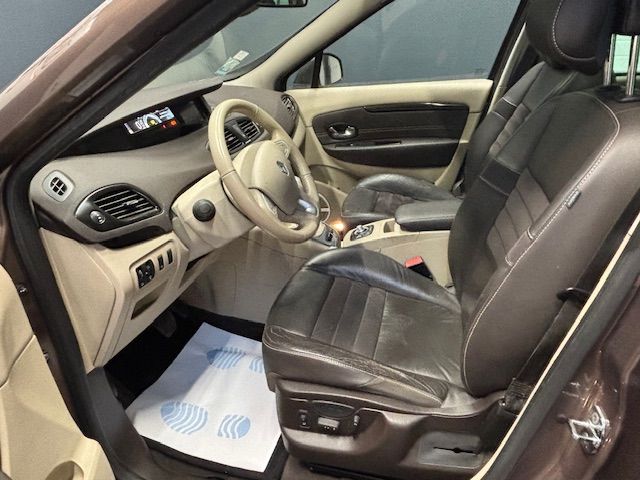 Renault SCENIC III dCi 110 FAP eco2 Initiale EDC