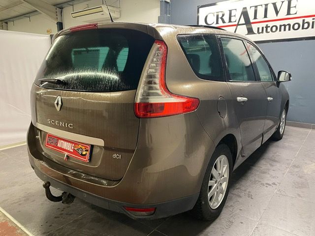 Renault GRAND SCENIC III 1.9 dCi 130 CV Bose 7 pl