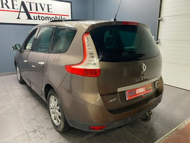 Renault GRAND SCENIC III 1.9 dCi 130 CV Bose 7 pl