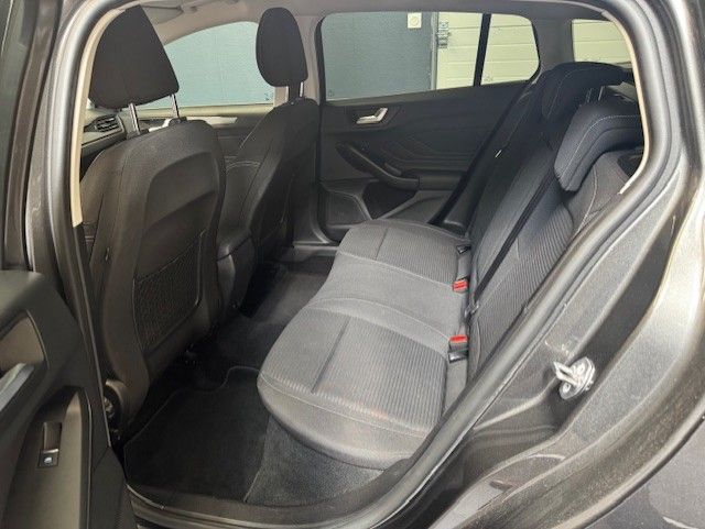 Ford FOCUS SW 1.5 EcoBlue 120 SetS Titanium