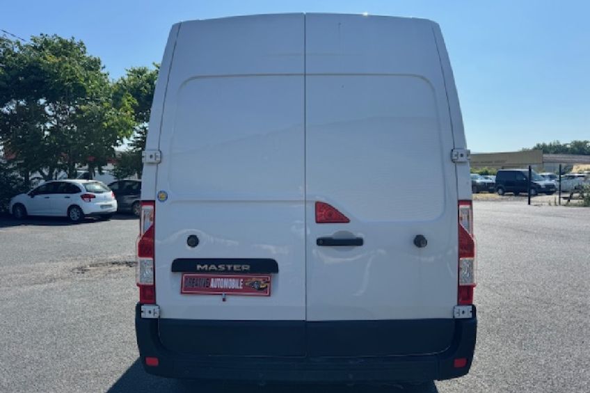 Renault MASTER FOURGON L2H2 3.5t 2.3 dCi 130 CV