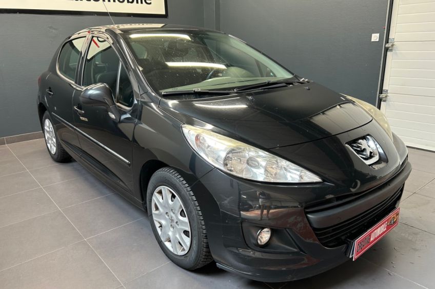 Peugeot 207+ 1.4 HDi 68ch BLUE LION