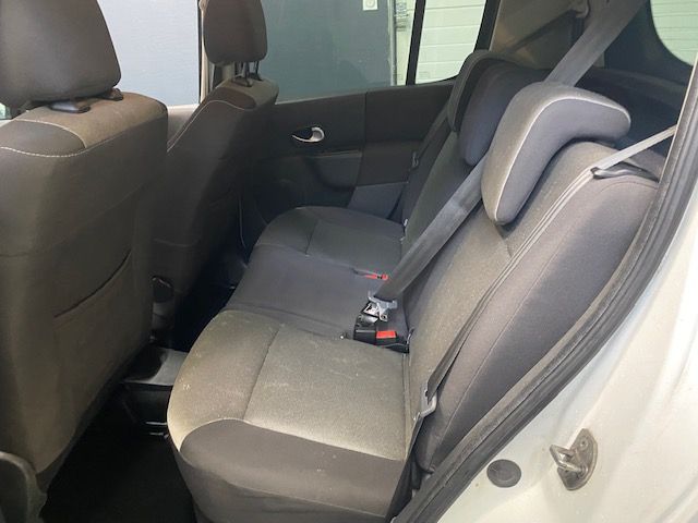Renault MODUS 1.5 dCi 85 CV Expression BVA