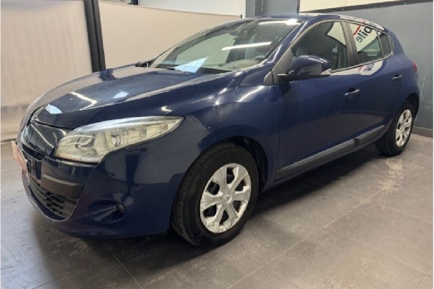 Renault MEGANE III Mégane III dCi 110 FAP eco2 Expression Euro 5 EDC