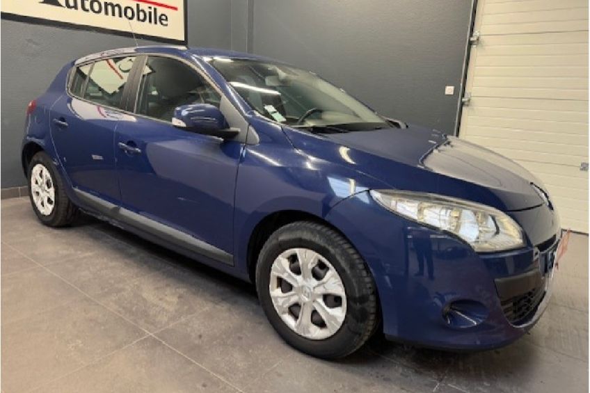 Renault MEGANE III Mégane III dCi 110 FAP eco2 Expression Euro 5 EDC