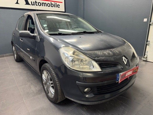 Renault CLIO III 1.5 dCi 105 Confort Pack Clim